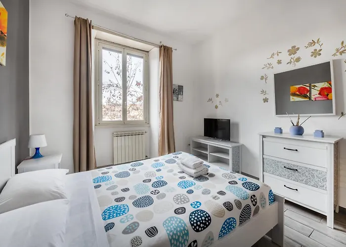 Lilli Holidays Апартаменты Рим